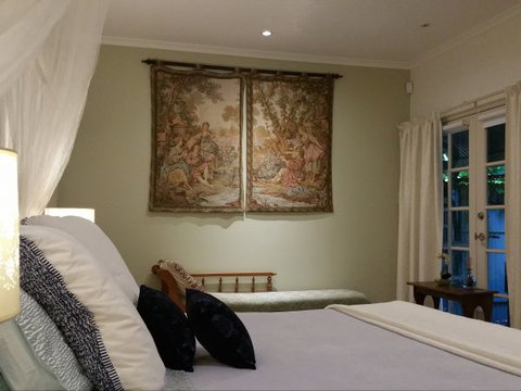 A Way To Relax At Welcome Springs Country Stays - eAccommodation 5